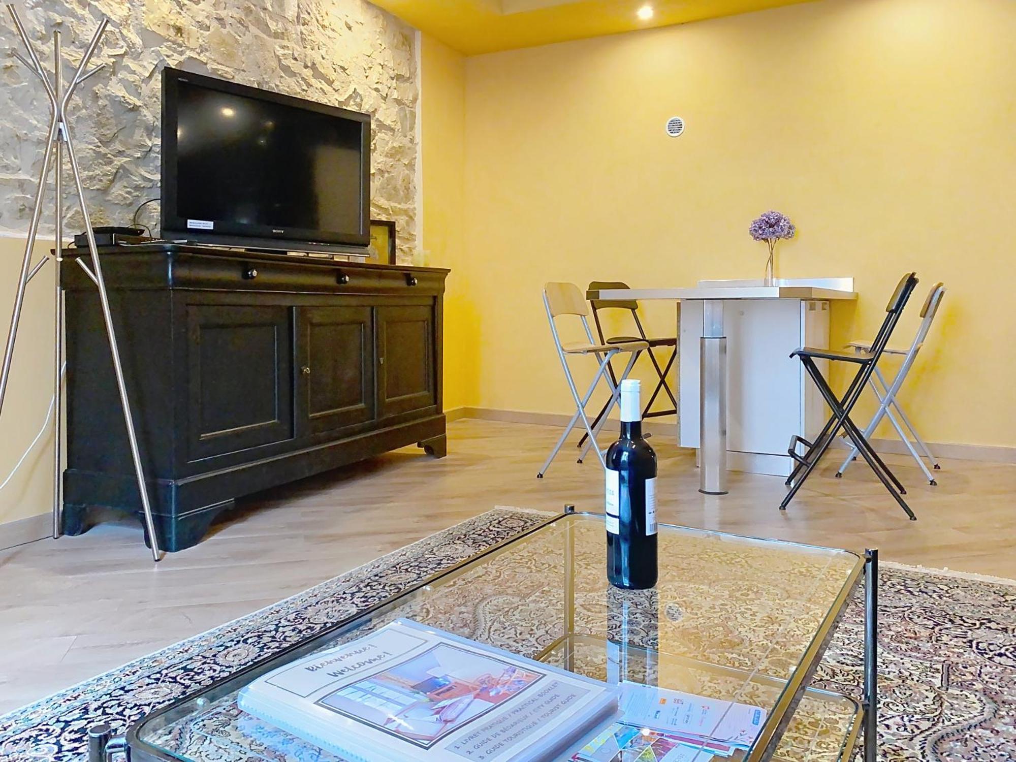 Residence Verdi - Appartements Meubles En Centre Ville Бедарье Экстерьер фото
